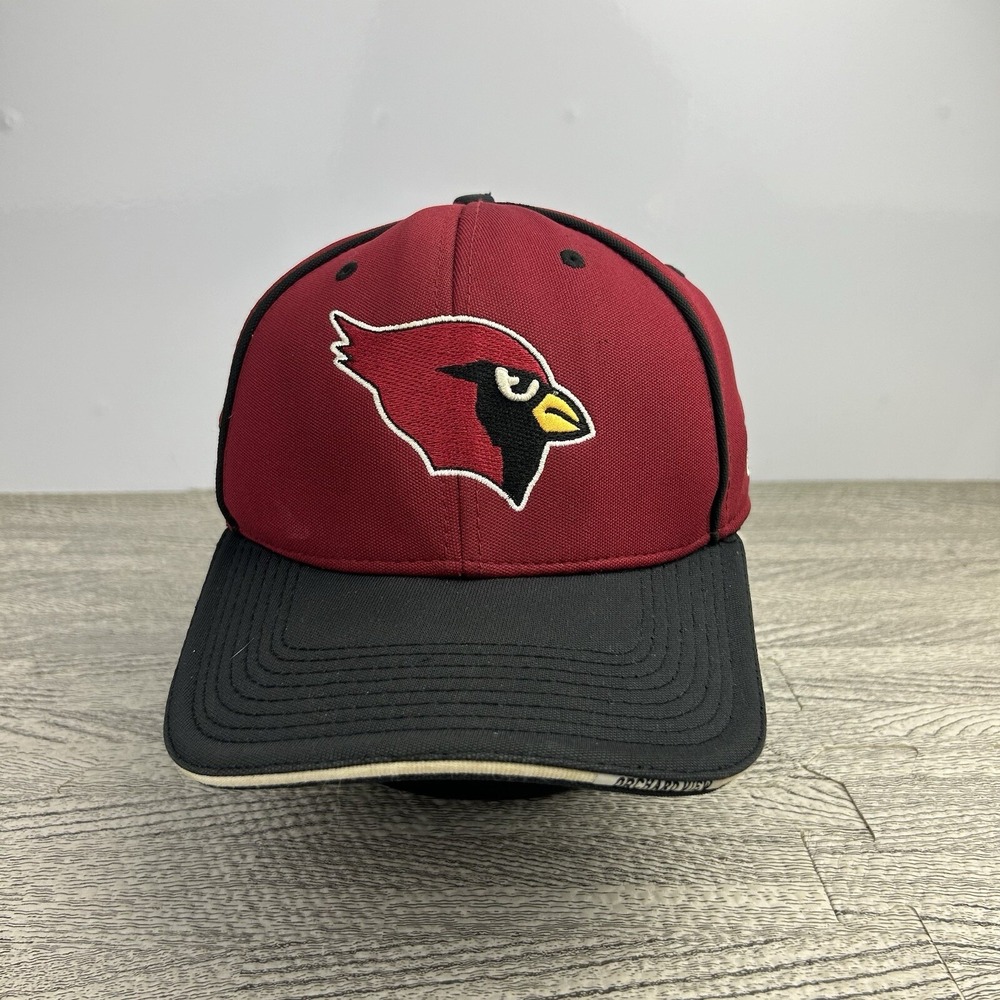 Arizona Cardinals The Game Hat‎ Cap Fitted Size Medium Red Black NFL Football